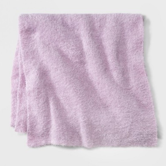 Lilac WILD FABLE Fuzzy Scarf 💜 NWT - Picture 4 of 4